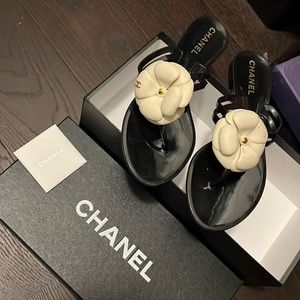 chanel sandal